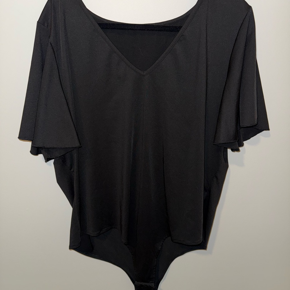 SHEIN Black Flutter Sleeve Bodysuit